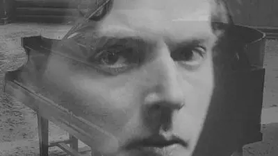 Book cover of Kate Kennedy's Dweller In Shadows: A Life of Ivor Gurney