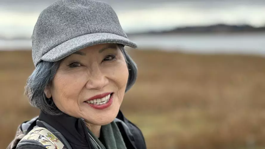 Amy Tan