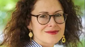 Dr Sandra Mayer